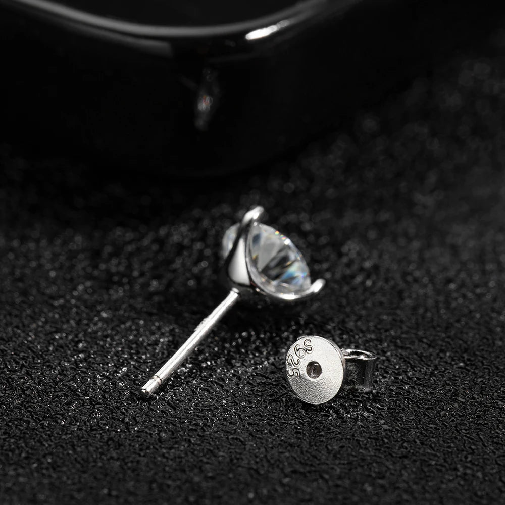 Round Moissanite Earring 3 Prongs Setting