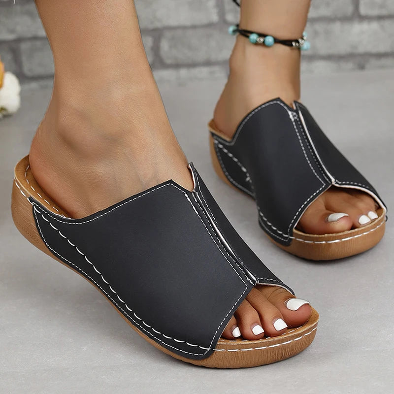 New Women's Sandals Outdoor Adult Slip On Slipper