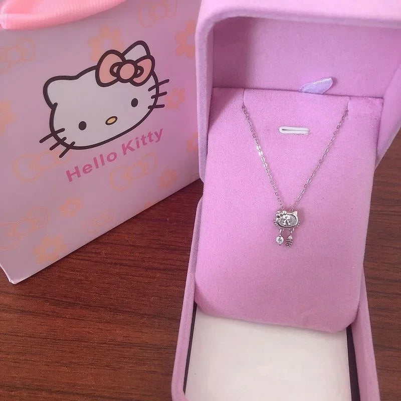 Hello Kitty's Necklace