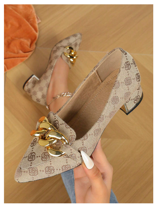 Pointed Toe High Heel Pump With Chain Decorative Pattern