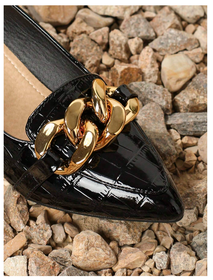 Pointed Toe Chunky Heel Crocodile Pattern Metal Buckle Fashionable Single Shoes