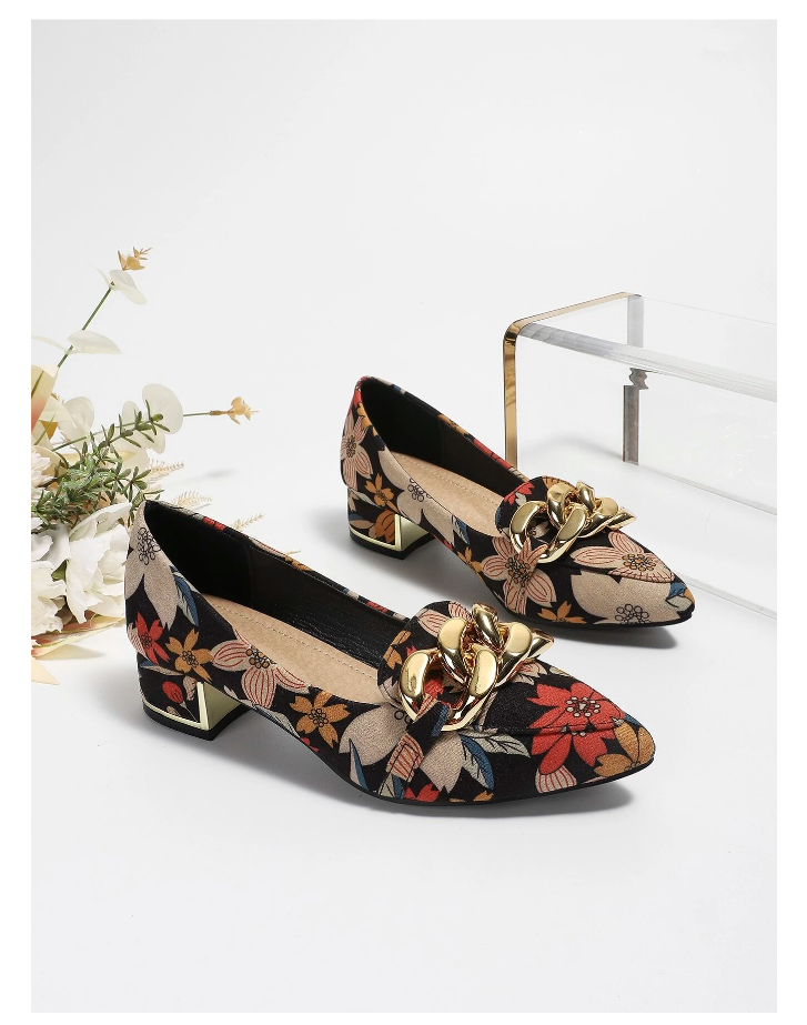 Floral Pattern Chain Decor Loafers