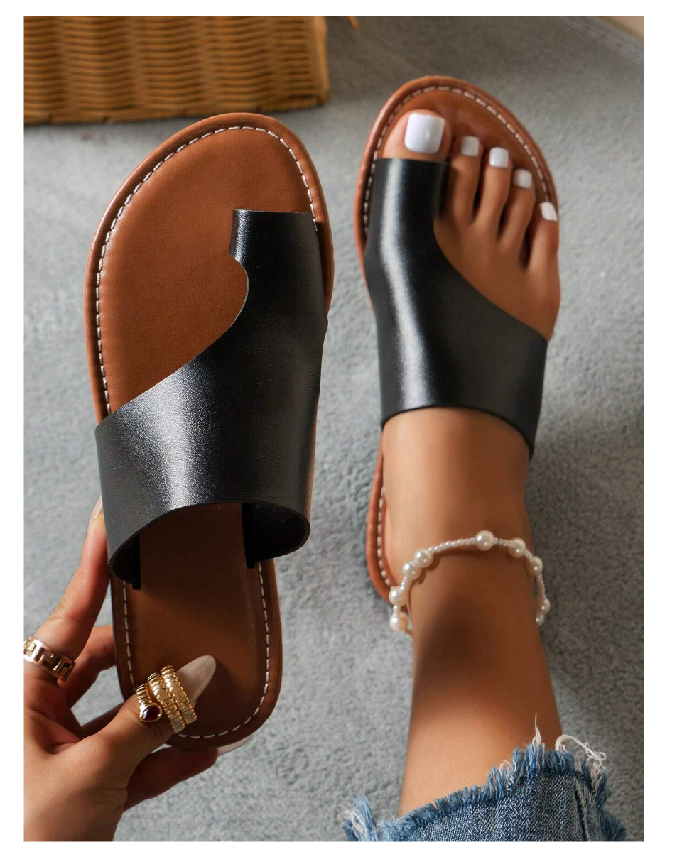 Women's Flat Sandals